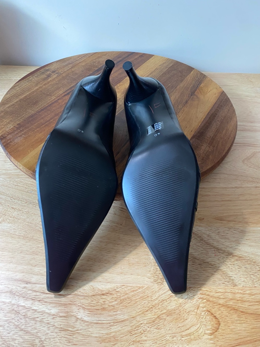 NWOT Feetfirst Vintage Y2K Black Pointy Toe Heels Genuine Leather Size 40 9 - Picture 5 of 6